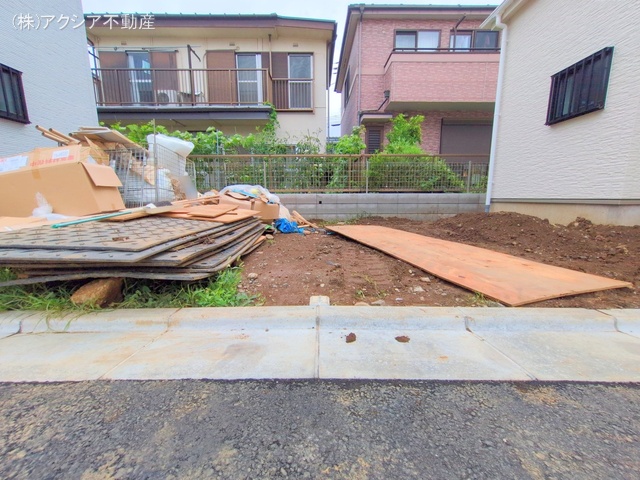 東京都府中市四谷4丁目の新築戸建て外構写真 2025年7月15日撮影