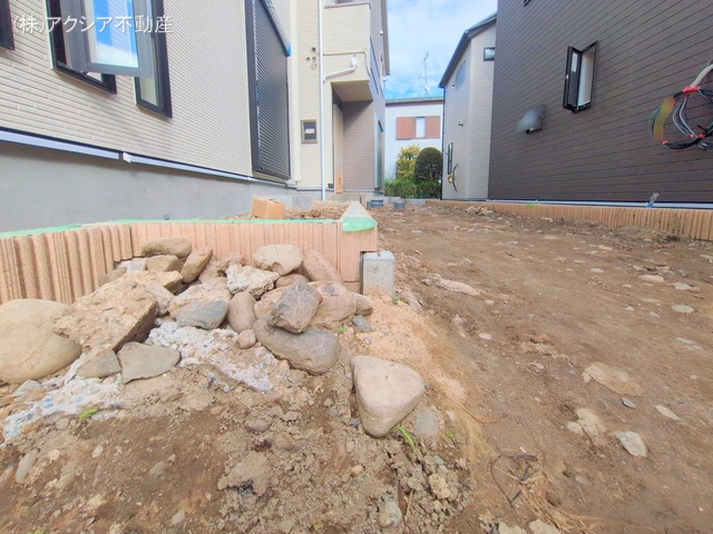 東京都府中市四谷4丁目の新築戸建て外構写真 2025年9月24日撮影