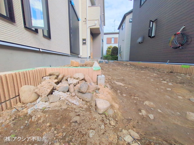 東京都府中市四谷4丁目の新築戸建て外構写真 2025年9月24日撮影