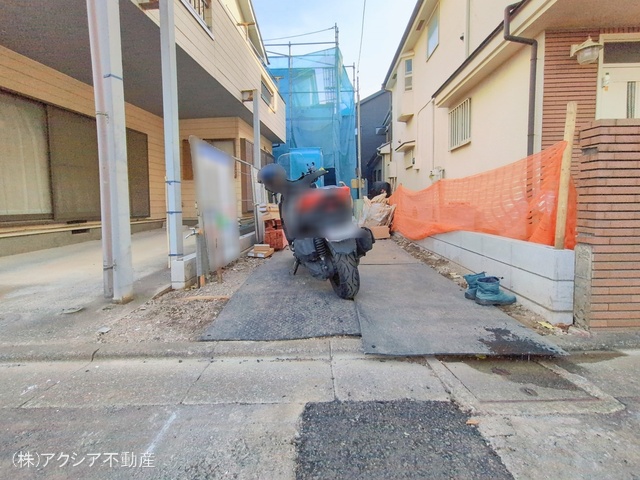 東京都府中市若松町3丁目の新築戸建てシート写真 2026年1月18日撮影