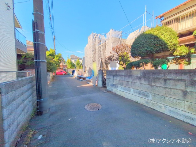 東京都府中市紅葉丘２丁目の新築戸建てシート写真 2025年11月13日撮影