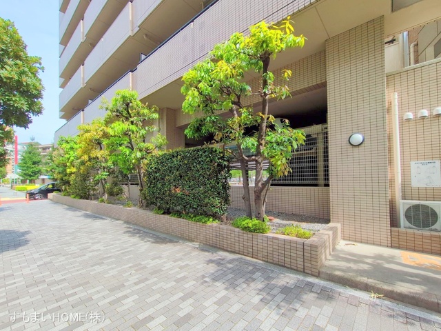 愛知県安城市三河安城本町１丁目のマンション『グローリアス三河安城第2』外観写真 2025年4月27日撮影