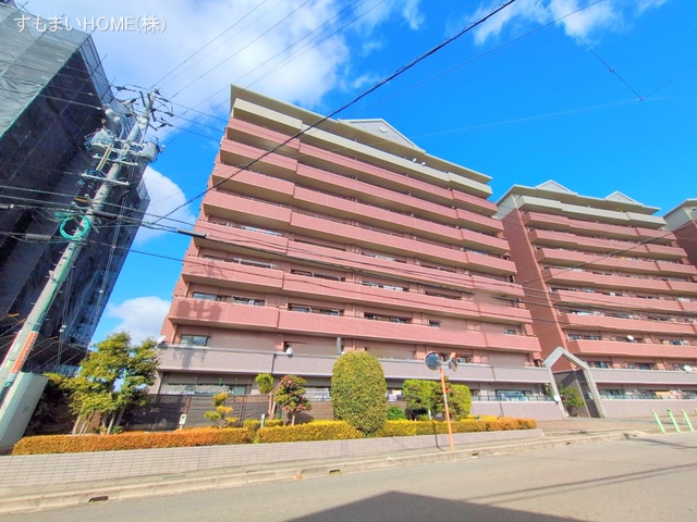 愛知県豊田市柿本町2丁目のマンション『オーケーズ豊田西ラ・ヴィル壱番館』外観写真 2025年12月14日撮影