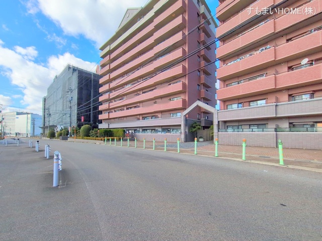 愛知県豊田市柿本町2丁目のマンション『オーケーズ豊田西ラ・ヴィル壱番館』外観写真 2025年12月14日撮影