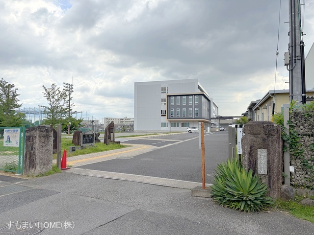 豊田市立朝日丘中学校 距離960m