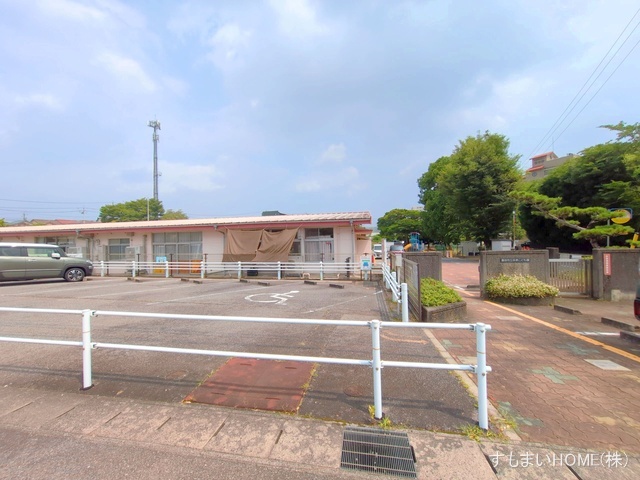 永新こども園 距離920m