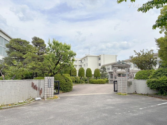 豊田市立豊南中学校　距離750m