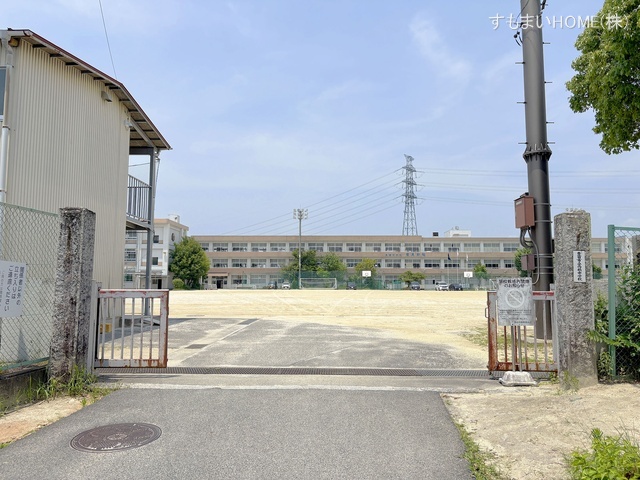 豊田市立高橋中学校　距離1100m