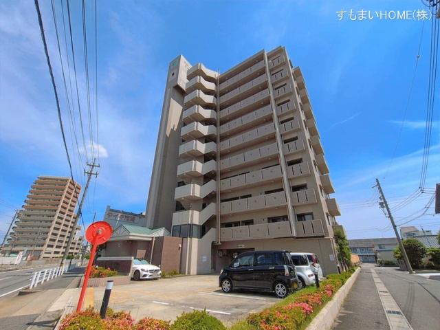愛知県安城市二本木町長根のマンション『グローリアス三河安城西』外観写真 2026年5月25日撮影