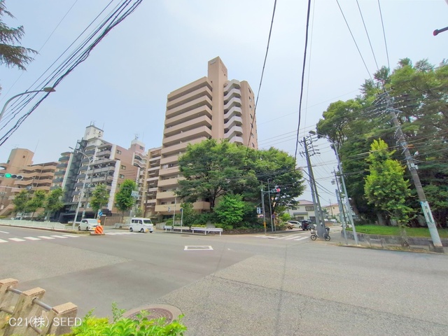 愛知県名古屋市瑞穂区山下通５丁目のマンション『ライオンズマンション瑞穂公園』外観写真 2025年7月1日撮影