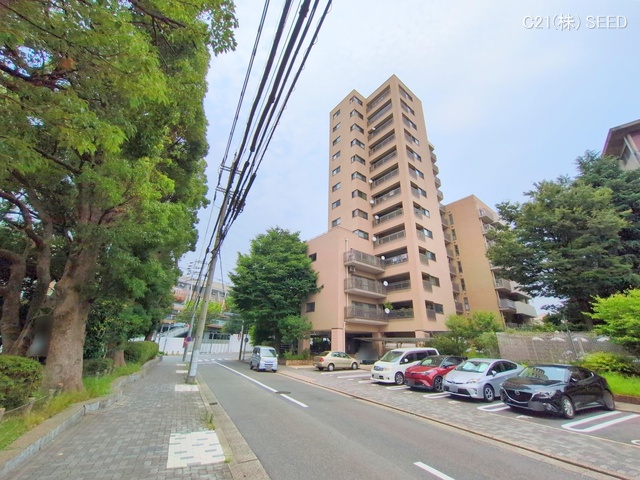 愛知県名古屋市瑞穂区山下通５丁目のマンション『ライオンズマンション瑞穂公園』外観写真 2025年7月1日撮影