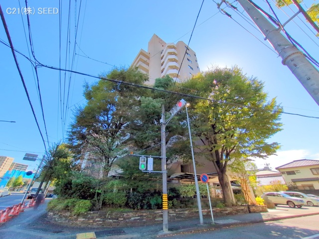 愛知県名古屋市瑞穂区山下通５丁目のマンション『ライオンズマンション瑞穂公園』外観写真 2025年10月22日撮影