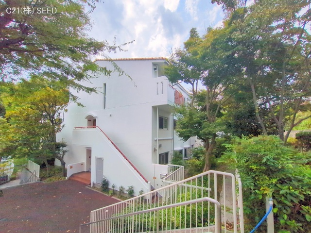 愛知県名古屋市天白区八幡山のマンション『タウン上八事5号棟』外観写真 2025年9月16日撮影