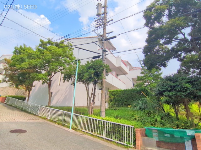 愛知県名古屋市天白区八幡山のマンション『タウン上八事5号棟』外観写真 2025年9月16日撮影