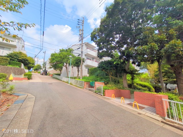 愛知県名古屋市天白区八幡山のマンション『タウン上八事5号棟』外観写真 2025年9月16日撮影