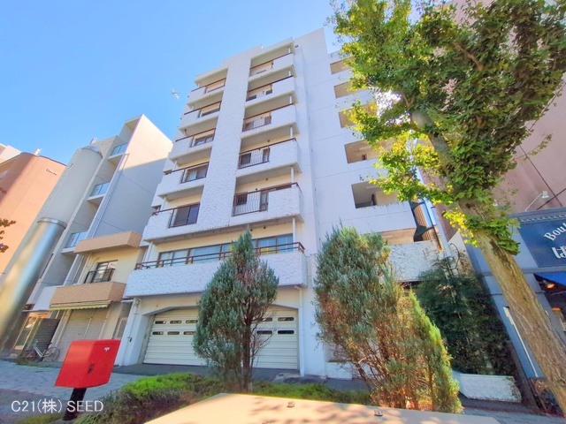 愛知県名古屋市千種区星が丘元町のマンション『シャンブル東山』外観写真 2025年10月8日撮影