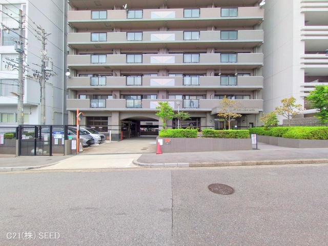 愛知県名古屋市中区栄１丁目のマンション『グラン・コート白川公園』外観写真 2025年10月13日撮影