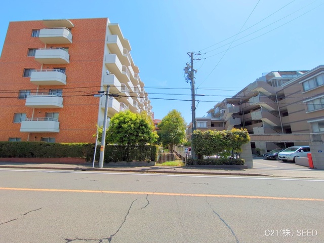 愛知県名古屋市天白区表山１丁目のマンション『コープ野村八事』外観写真 2025年4月16日撮影