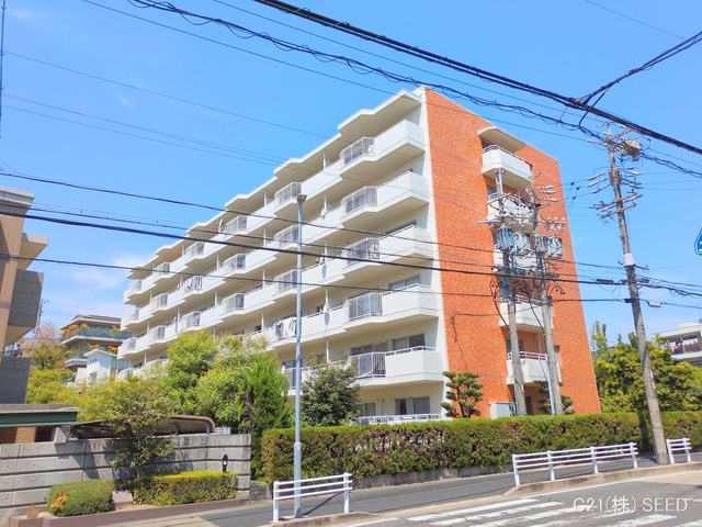 愛知県名古屋市天白区表山１丁目のマンション『コープ野村八事』外観写真 2025年4月16日撮影