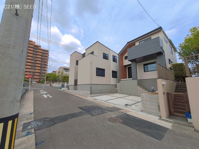 愛知県名古屋市天白区梅が丘３丁目の新築戸建て完成写真 2026年4月13日撮影