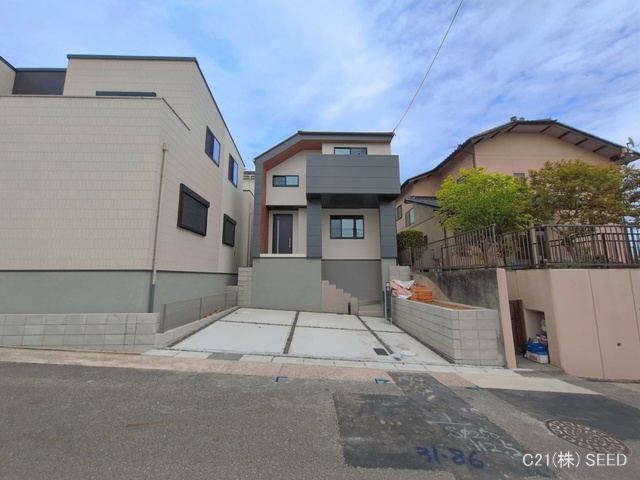 愛知県名古屋市天白区梅が丘３丁目の新築戸建て完成写真 2026年4月13日撮影