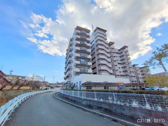 愛知県名古屋市昭和区檀溪通３丁目のマンション『檀渓アイリス』外観写真 2025年1月27日撮影