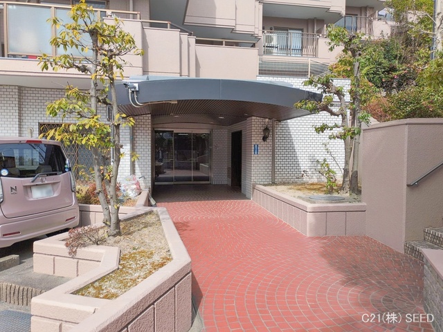 愛知県名古屋市天白区八事山のマンション『エスポア八事1号館』エントランス写真 2026年2月23日撮影