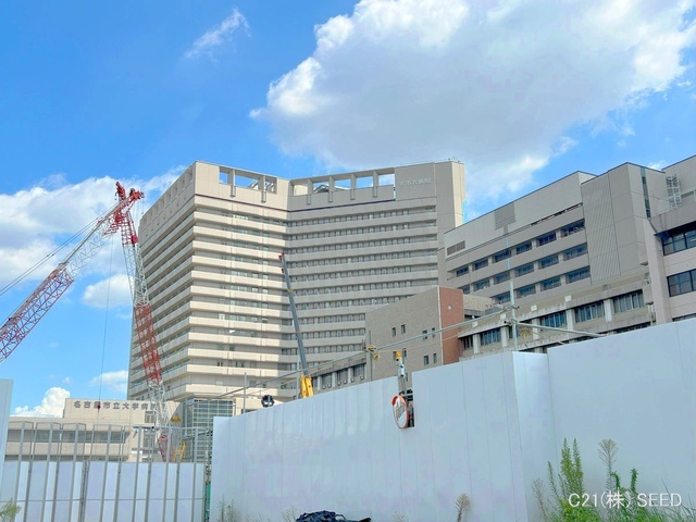 名古屋市立大学病院　距離990m