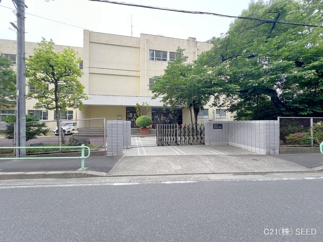 名古屋市立平和小学校　距離810m