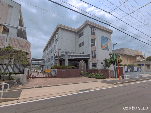 名古屋市立津賀田中学校