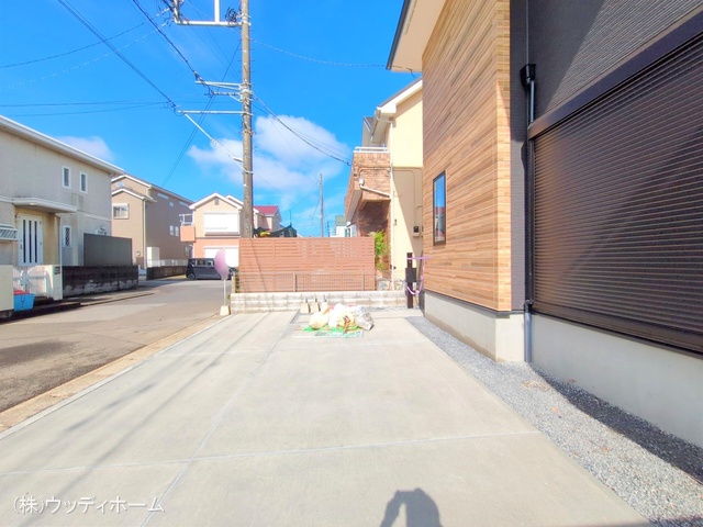 埼玉県越谷市東大沢３丁目の新築戸建て完成写真 2025年6月3日撮影