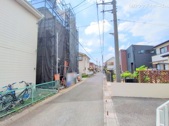 埼玉県越谷市大字恩間の新築戸建てシート写真 2025年8月3日撮影