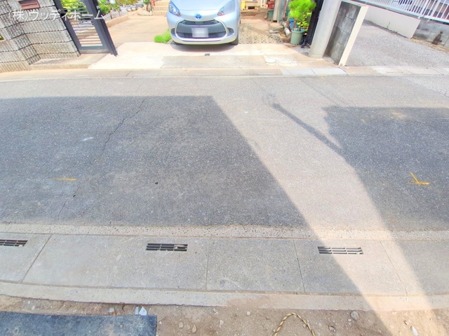 埼玉県越谷市大字恩間の新築戸建て外構写真 2025年8月27日撮影