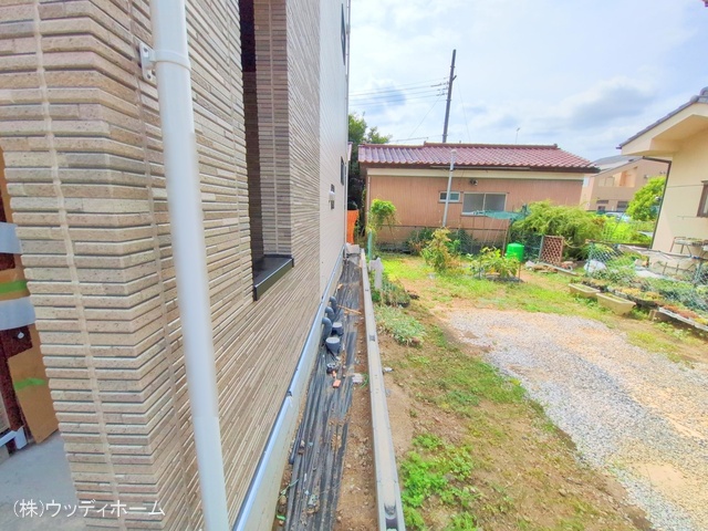埼玉県越谷市大字恩間の新築戸建て外構写真 2025年8月27日撮影