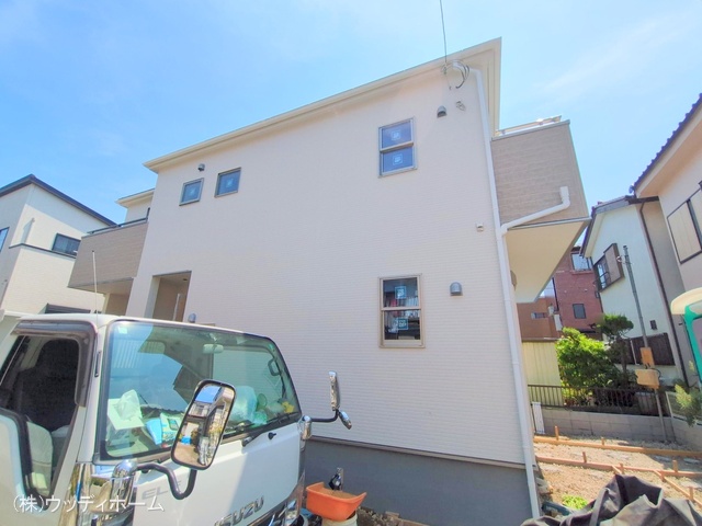 埼玉県越谷市大沢の新築戸建て外構写真 2025年8月20日撮影