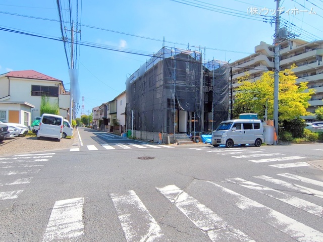 埼玉県越谷市平方南町の新築戸建てシート写真 2025年9月7日撮影