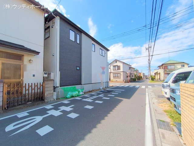 埼玉県越谷市平方南町の新築戸建て外構写真 2025年9月29日撮影