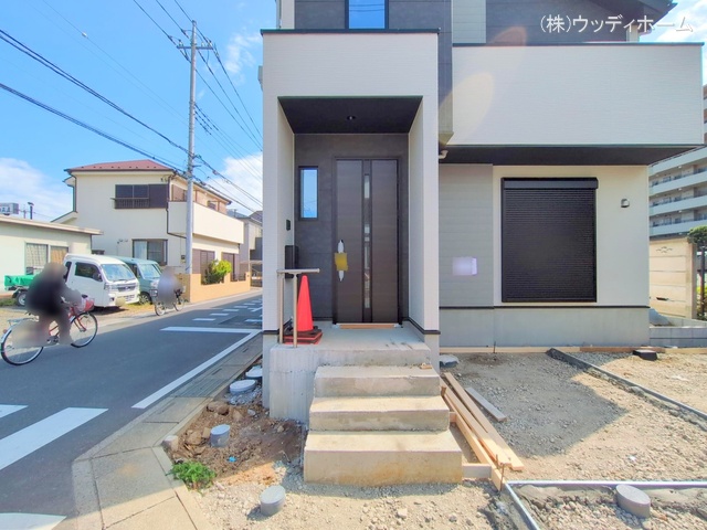 埼玉県越谷市平方南町の新築戸建て外構写真 2025年9月29日撮影