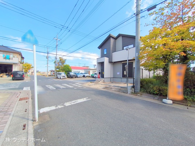 埼玉県越谷市平方南町の新築戸建て外構写真 2025年9月29日撮影