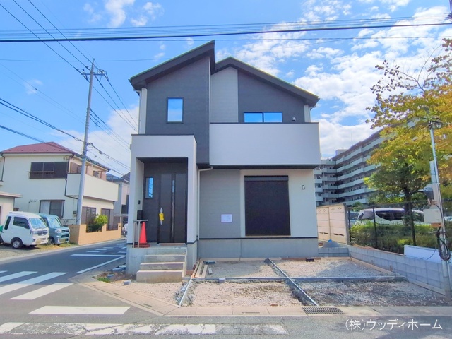 埼玉県越谷市平方南町の新築戸建て外構写真 2025年9月29日撮影