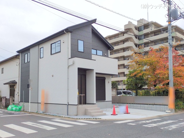 埼玉県越谷市平方南町の新築戸建て完成写真 2025年10月20日撮影