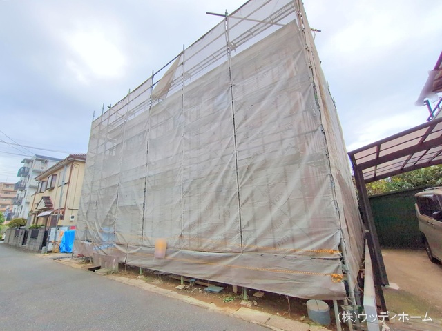 埼玉県越谷市瓦曽根2丁目の新築戸建てシート写真 2025年10月5日撮影
