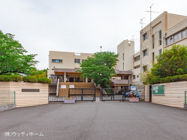 越谷市立富士中学校 距離1500m