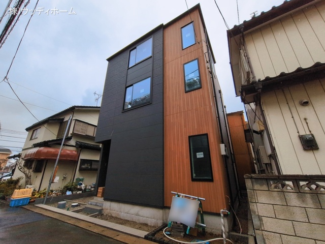 埼玉県越谷市南越谷１丁目の新築戸建て外構写真 2026年3月2日撮影