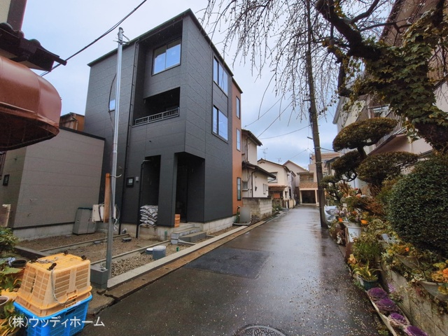 埼玉県越谷市南越谷１丁目の新築戸建て外構写真 2026年3月2日撮影