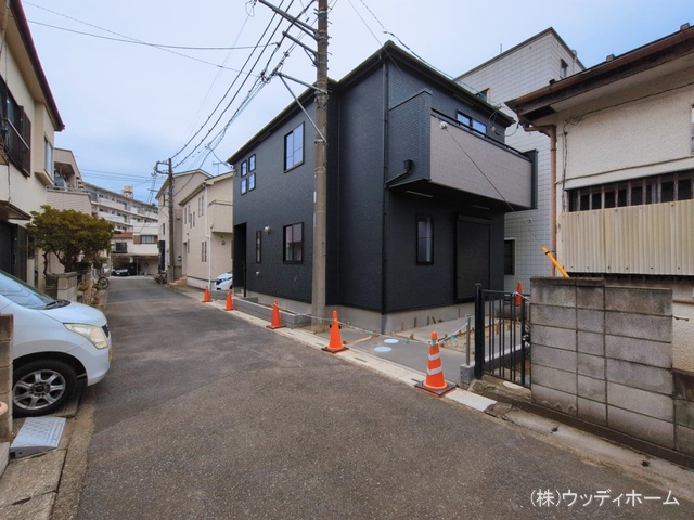 埼玉県越谷市大沢の新築戸建て外構写真 2026年3月1日撮影