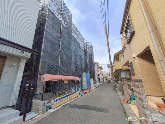 埼玉県越谷市南越谷３丁目の新築戸建てシート写真 2026年2月26日撮影