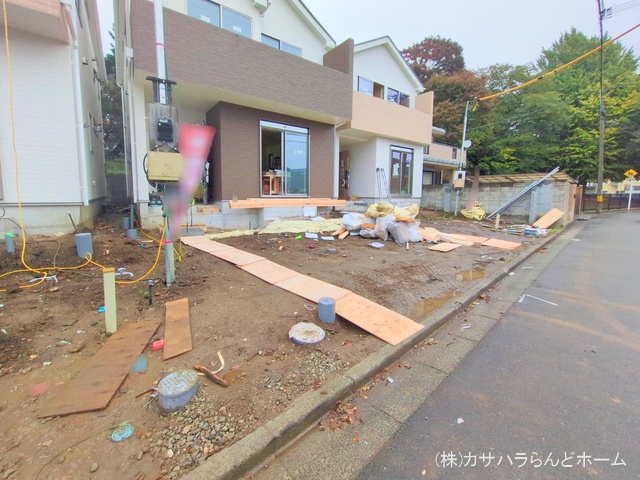 埼玉県川越市郭町2丁目の新築戸建て外構写真 2024年11月14日撮影