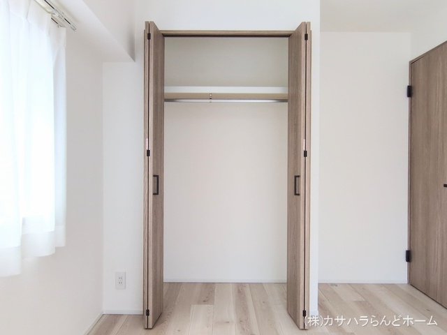 埼玉県川越市新宿町３丁目のマンション『川越新宿マンション』収納(ウォークインクローゼット)写真 2025年8月27日撮影