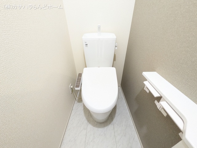 埼玉県川越市仙波町3丁目の新築戸建てトイレ写真 2025年8月24日撮影